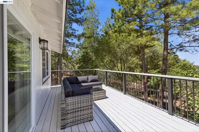 12017 Hillhurst Cir, Groveland, CA 95321 - Photo 26