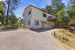 12017 Hillhurst Cir, Groveland, CA 95321 - Photo 1