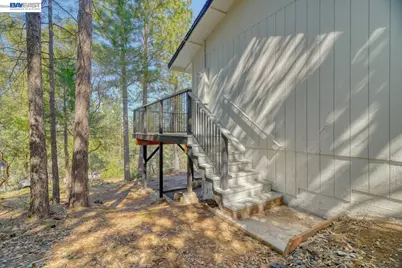 12017 Hillhurst Cir, Groveland, CA 95321 - Photo 20