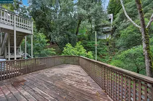 6334 Doran Dr, Oakland, CA 94611 - Photo 14