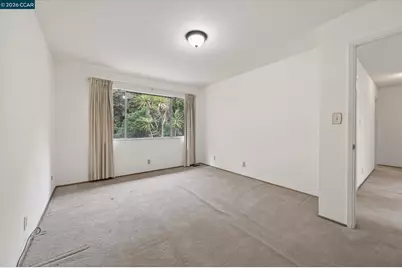 6334 Doran Dr, Oakland, CA 94611 - Photo 24