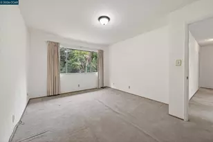 6334 Doran Dr, Oakland, CA 94611 - Photo 24