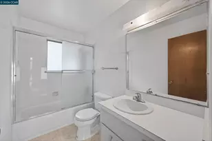 6334 Doran Dr, Oakland, CA 94611 - Photo 26