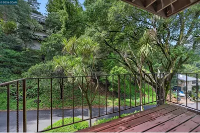 6334 Doran Dr, Oakland, CA 94611 - Photo 6