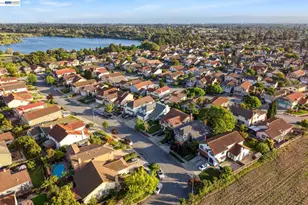 35621 Beeching Ln, Fremont, CA 94536 - Photo 40