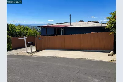 1531 Bayo Vista Ave, San Pablo, CA 94806 - Photo 1