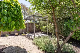 5812 Alderbrook Ct, Castro Valley, CA 94552 - Photo 36