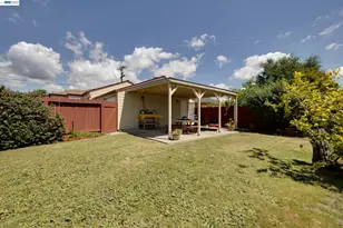 21146 Elm St, Castro Valley, CA 94546 - Photo 22