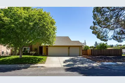 2802 Buttercup Ct, Antioch, CA 94531 - Photo 2