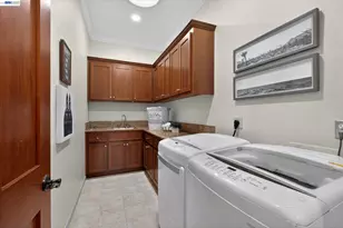 932 Hansen Rd, Livermore, CA 94550 - Photo 32