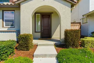 49 Funderburg Blvd, Mountain House, CA 95391 - Photo 2