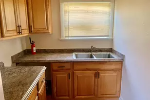 1028 61st St, Oakland, CA 94608 - Photo 14