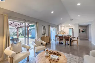 38475 Jacaranda Dr, Newark, CA 94560 - Photo 18