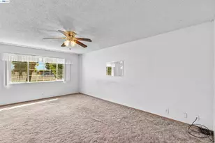 953 Thomsen Rd, Lathrop, CA 95330 - Photo 10