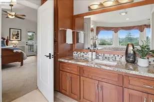 18100 De Souza Pl, Castro Valley, CA 94546 - Photo 28