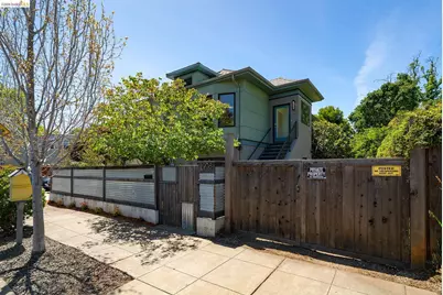 1908 Tenth St, Berkeley, CA 94710 - Photo 2