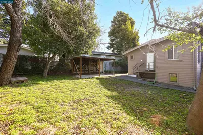 2596 Macarthur Blvd, Oakland, CA 94602 - Photo 36