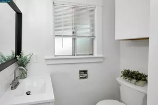 2596 MacArthur Blvd, Oakland, CA 94602 - Photo 26