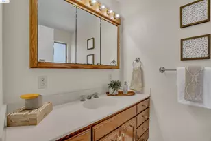 4784 Wheeler Dr, Fremont, CA 94538 - Photo 16