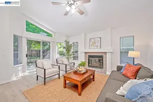 10 Fig Leaf Ct, Sacramento, CA 95838 - Photo 22