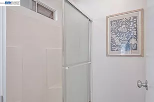10 Fig Leaf Ct, Sacramento, CA 95838 - Photo 38
