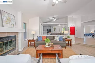 10 Fig Leaf Ct, Sacramento, CA 95838 - Photo 26