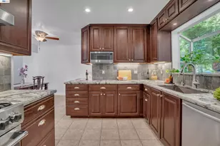18419 Clifton Way, Castro Valley, CA 94546 - Photo 8