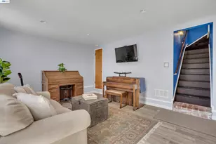 18419 Clifton Way, Castro Valley, CA 94546 - Photo 36