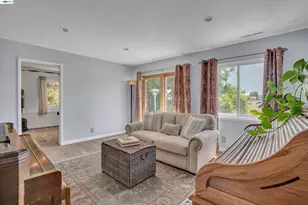 18419 Clifton Way, Castro Valley, CA 94546 - Photo 38
