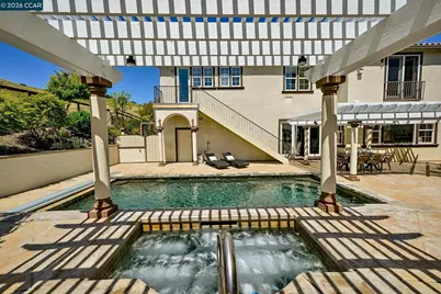 950 Maplegate Ct, Concord, CA 94521 - Photo 126