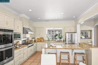 950 Maplegate Ct, Concord, CA 94521 - Photo 28