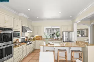 950 Maplegate Ct, Concord, CA 94521 - Photo 28