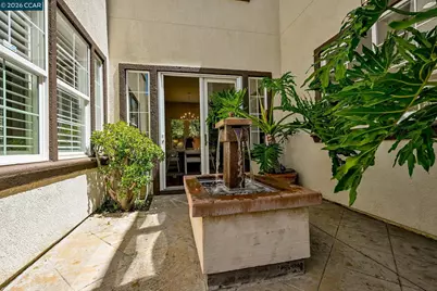 950 Maplegate Ct, Concord, CA 94521 - Photo 120