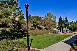 950 Maplegate Ct, Concord, CA 94521 - Photo 140