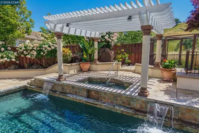 950 Maplegate Ct, Concord, CA 94521 - Photo 92