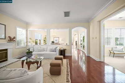 950 Maplegate Ct, Concord, CA 94521 - Photo 20