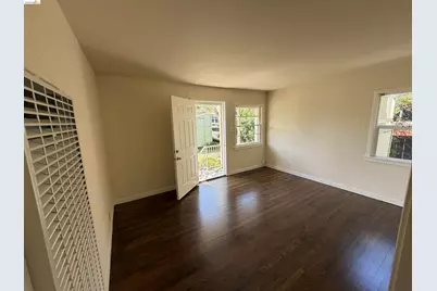 1028 61st St, Oakland, CA 94608 - Photo 20
