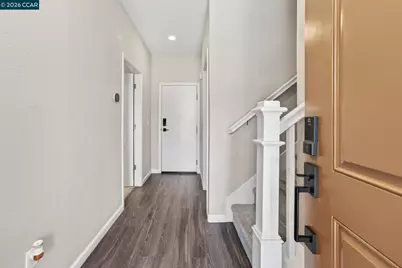 24552 Autumn Mist Way, Hayward, CA 94544 - Photo 4