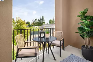 2011 Clement Ave, Alameda, CA 94501 - Photo 14