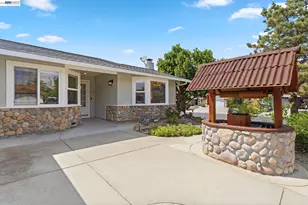 1135 Killarney St, Livermore, CA 94550 - Photo 2