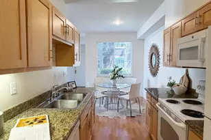 99 Marina Lakes Dr, Richmond, CA 94804 - Photo 8