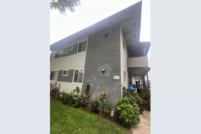 1105 Appian Ln, San Jose, CA 95116 - Photo 2