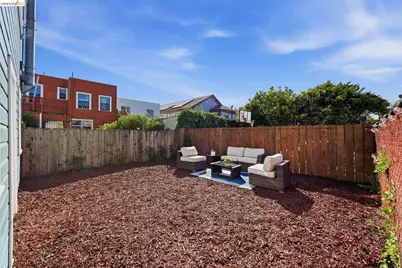 1118 Newhall St, San Francisco, CA 94124 - Photo 28