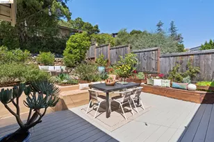 6720 Manor Crest, Oakland, CA 94618 - Photo 38