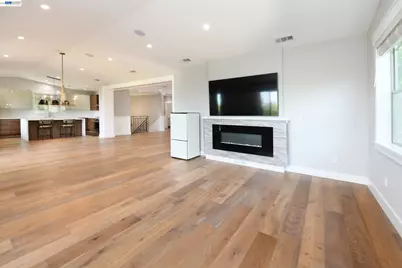 1516 Pleasant Hill Rd, Lafayette, CA 94549 - Photo 6