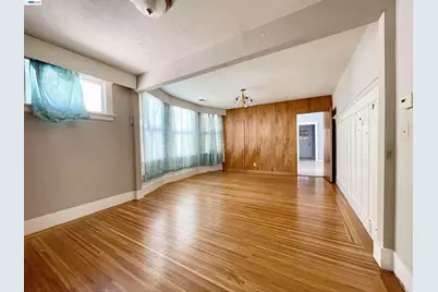 2517 Webb Ave, Alameda, CA 94501 - Photo 2