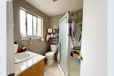 2517 Webb Ave, Alameda, CA 94501 - Photo 8