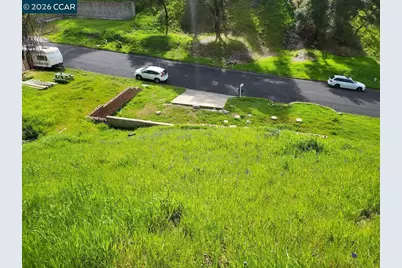 1090 Arroyo Grande Dr, Napa, CA 94558 - Photo 30