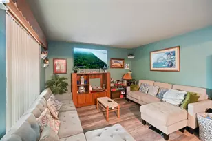 1712 Utah St, Fairfield, CA 94533 - Photo 18