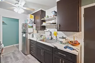 1712 Utah St, Fairfield, CA 94533 - Photo 12